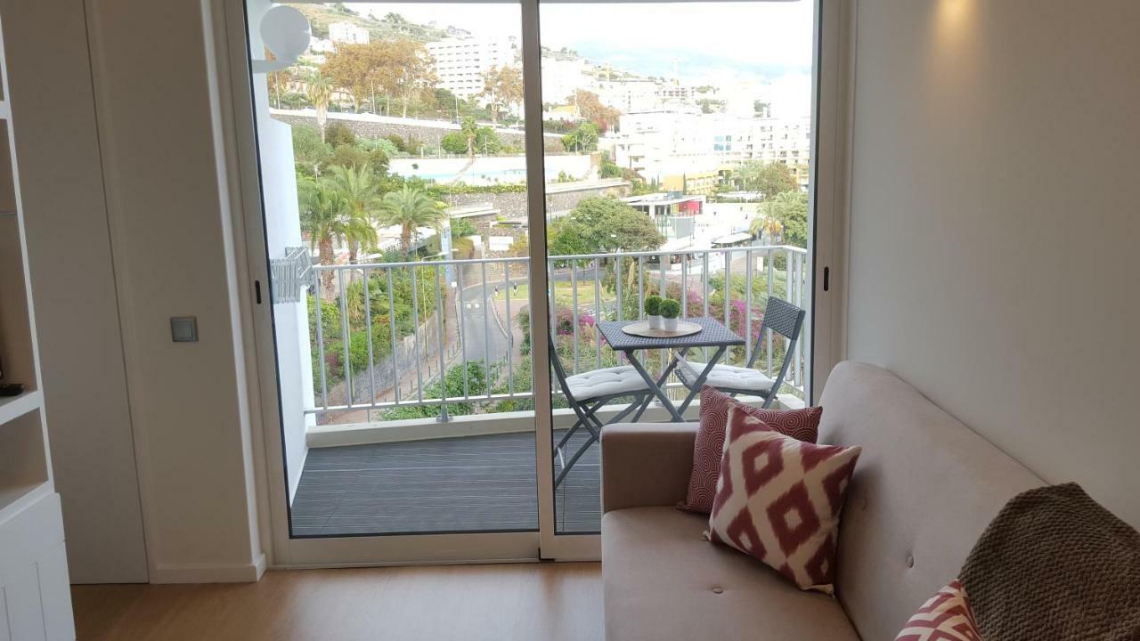 Apartamento Funchal Com Piscina Ngoại thất bức ảnh